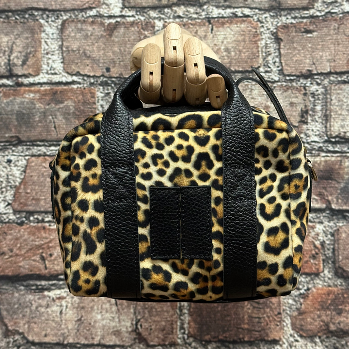 【MANIKOMIO DSGN】BB / VELVET GIAGUARINO