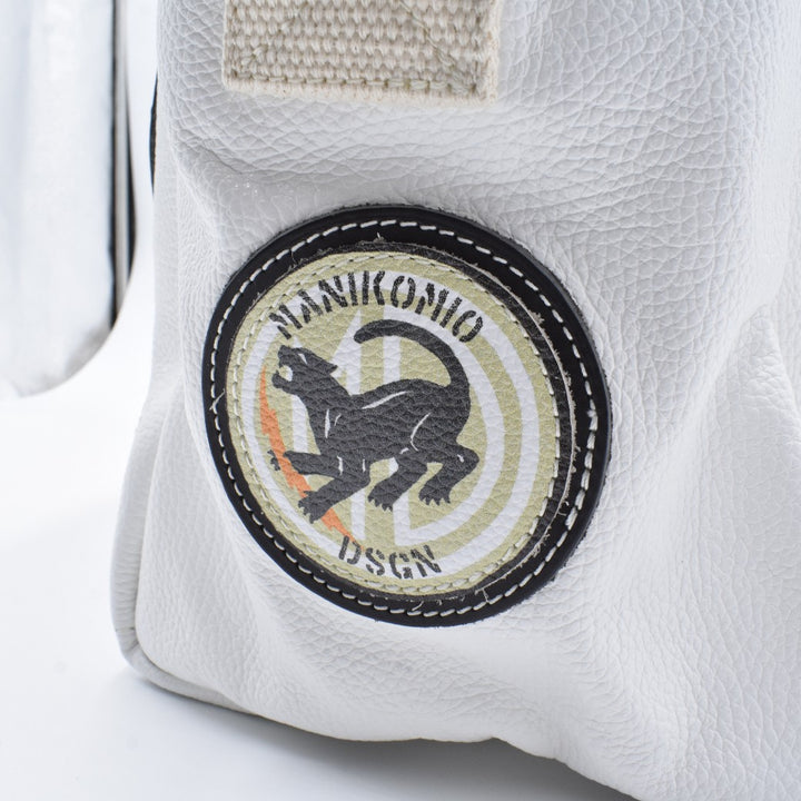 [MANIKOMIO DSGN]"38" PATCH / GENUINE LEATHER ALL WHITE