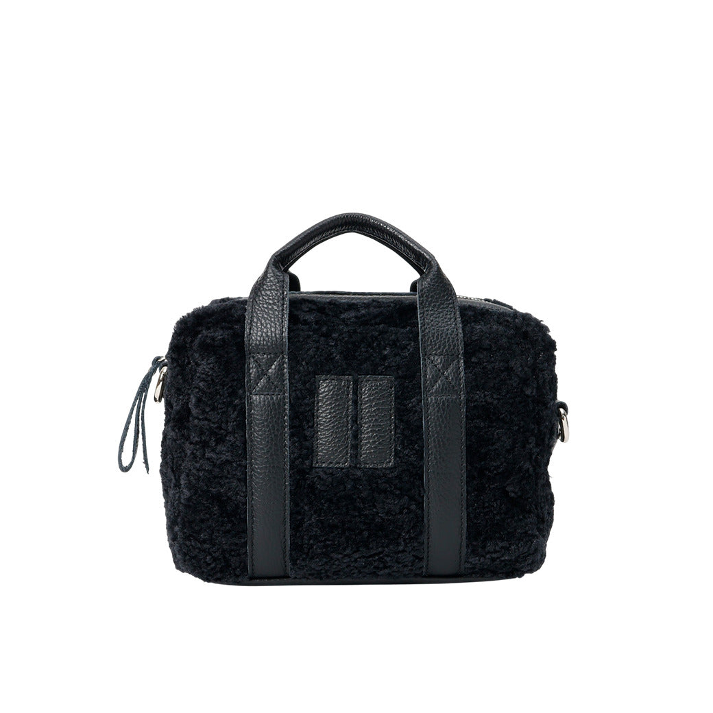 【MANIKOMIO DSGN】MARTY / ECO FUR BLACK