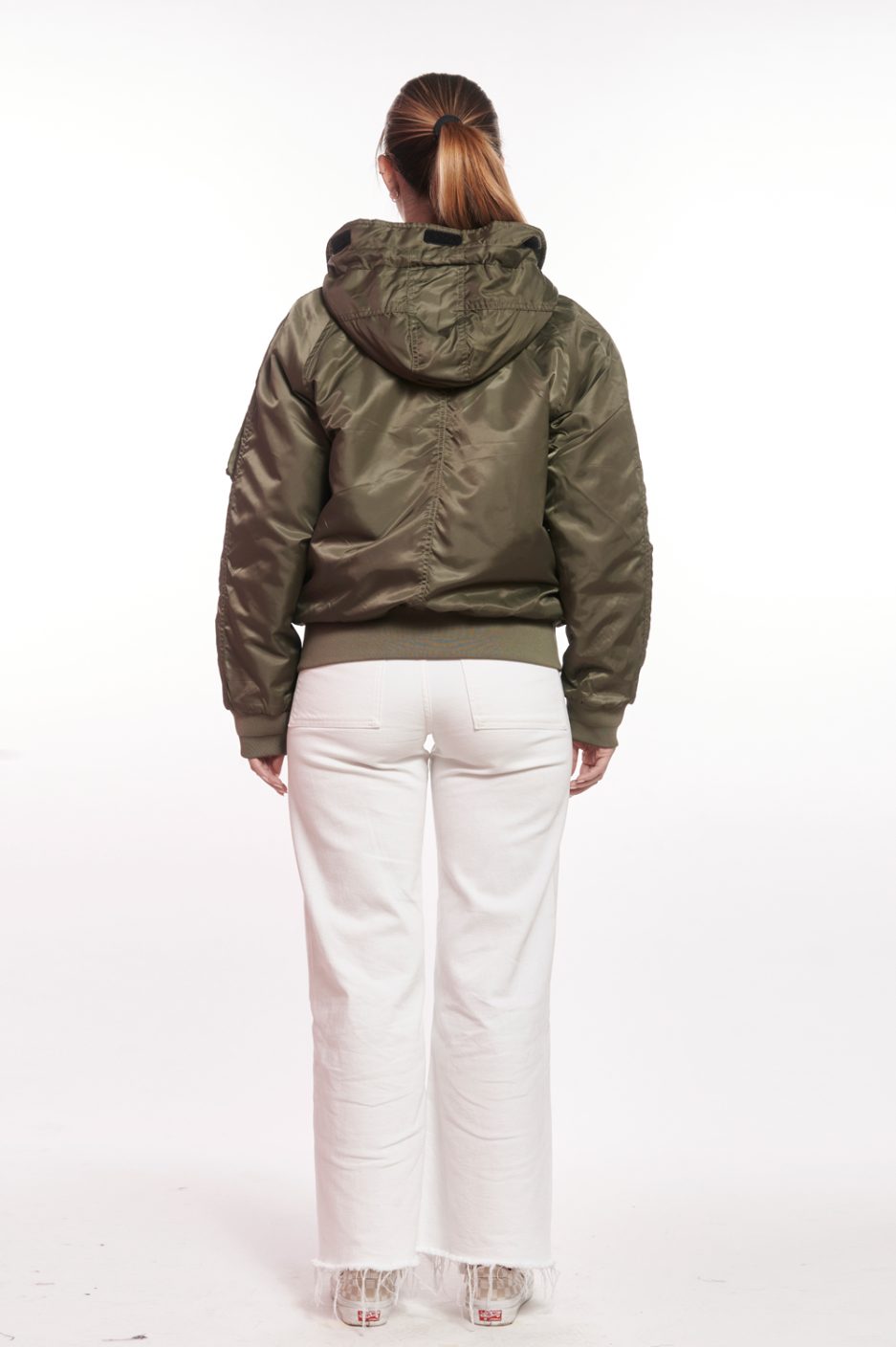 【新品・タグ付】ガルフィ MA-1 ボンバージャケット 刺繍 ファイヤーパターン 新品・タグ付】ガルフィ MA-1 ボンバージャケット 刺繍 ファイヤー