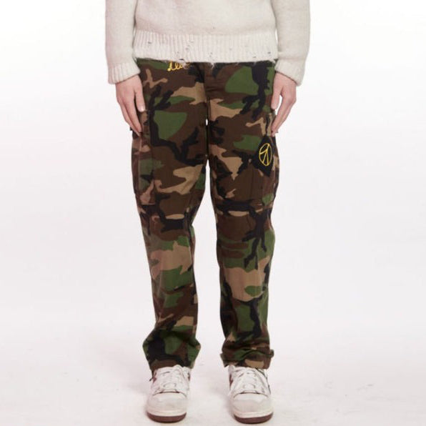 [FRONT STREET 8] Embroidered and Patched Cargo Pants 30275/L (PANTS) 