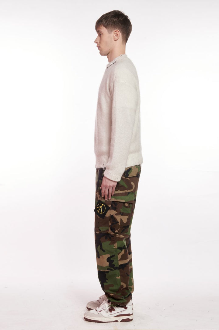[FRONT STREET 8] Embroidered and Patched Cargo Pants 30275/L (PANTS) 