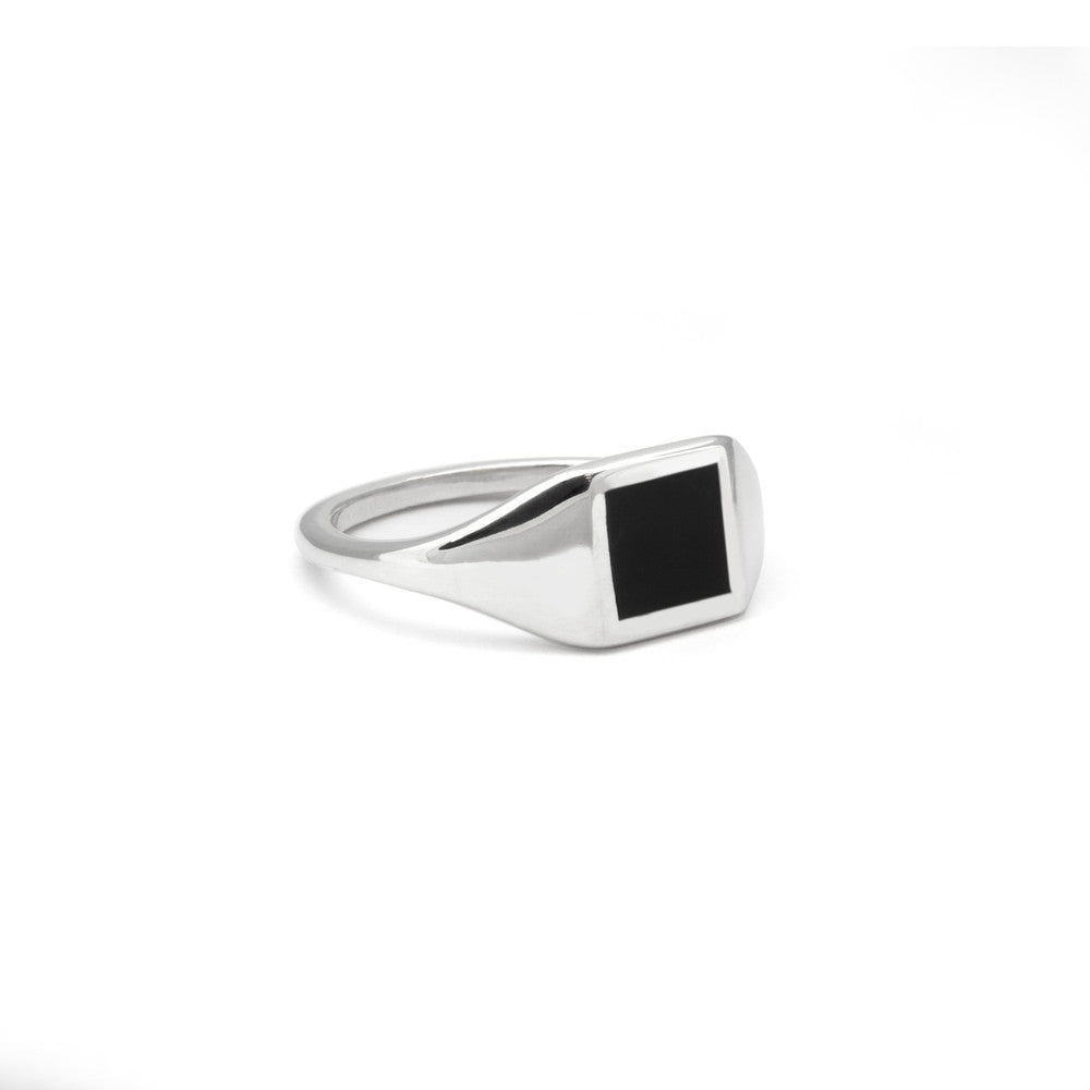 [N25ANE00427] SQUARE BLACK ENAMEL SIGNET PINKY RING 
