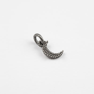 【N25PEN00395】DOTTED MOON CHARM PENDANT